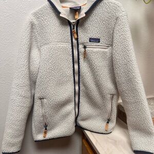 Patagonia Women’s Fleece Retropile Jacket
